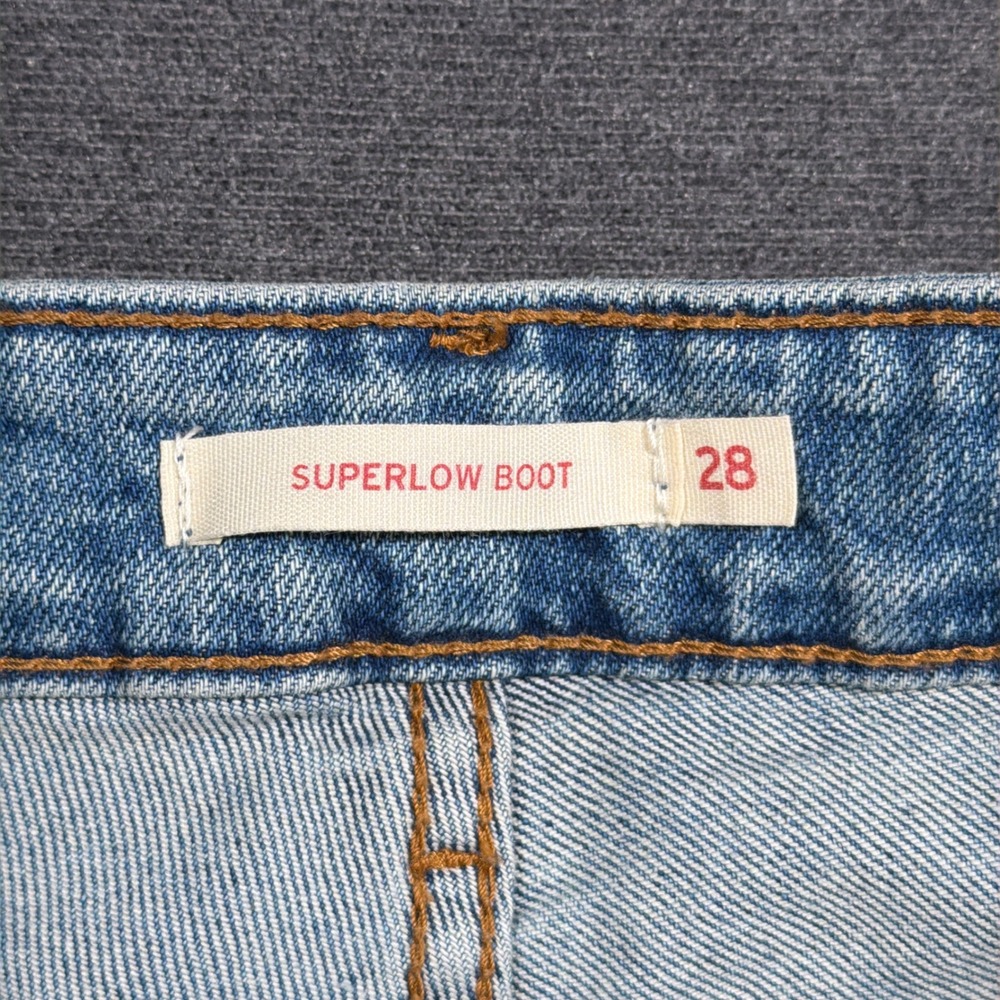 Levi's Superlow Boot Jeans Women's 28 Blue Denim Low Rise Flare Boho Momcore - Picture 2 of 8